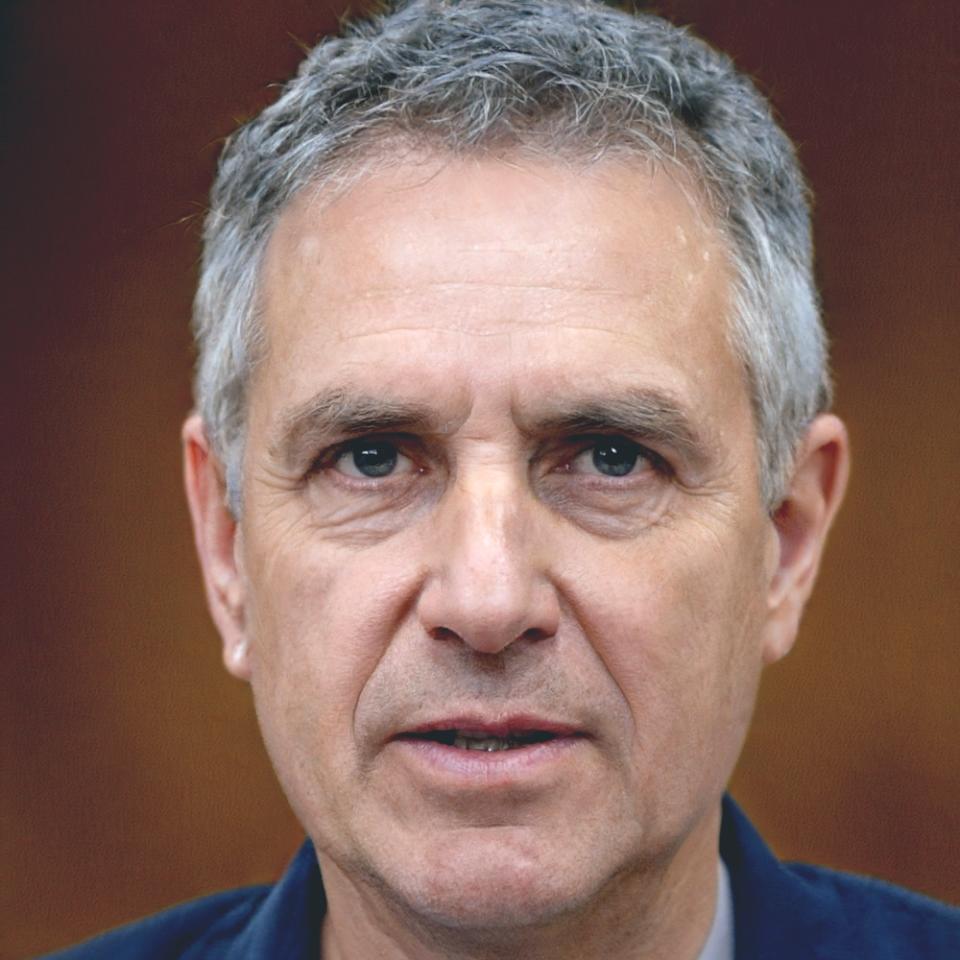 Retrato profesional de Oriol Batlle